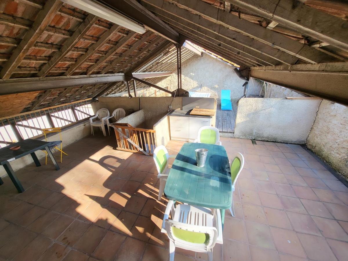 Maison 3 Chambres Avec Piscine Couverte Lespignan 外观 照片