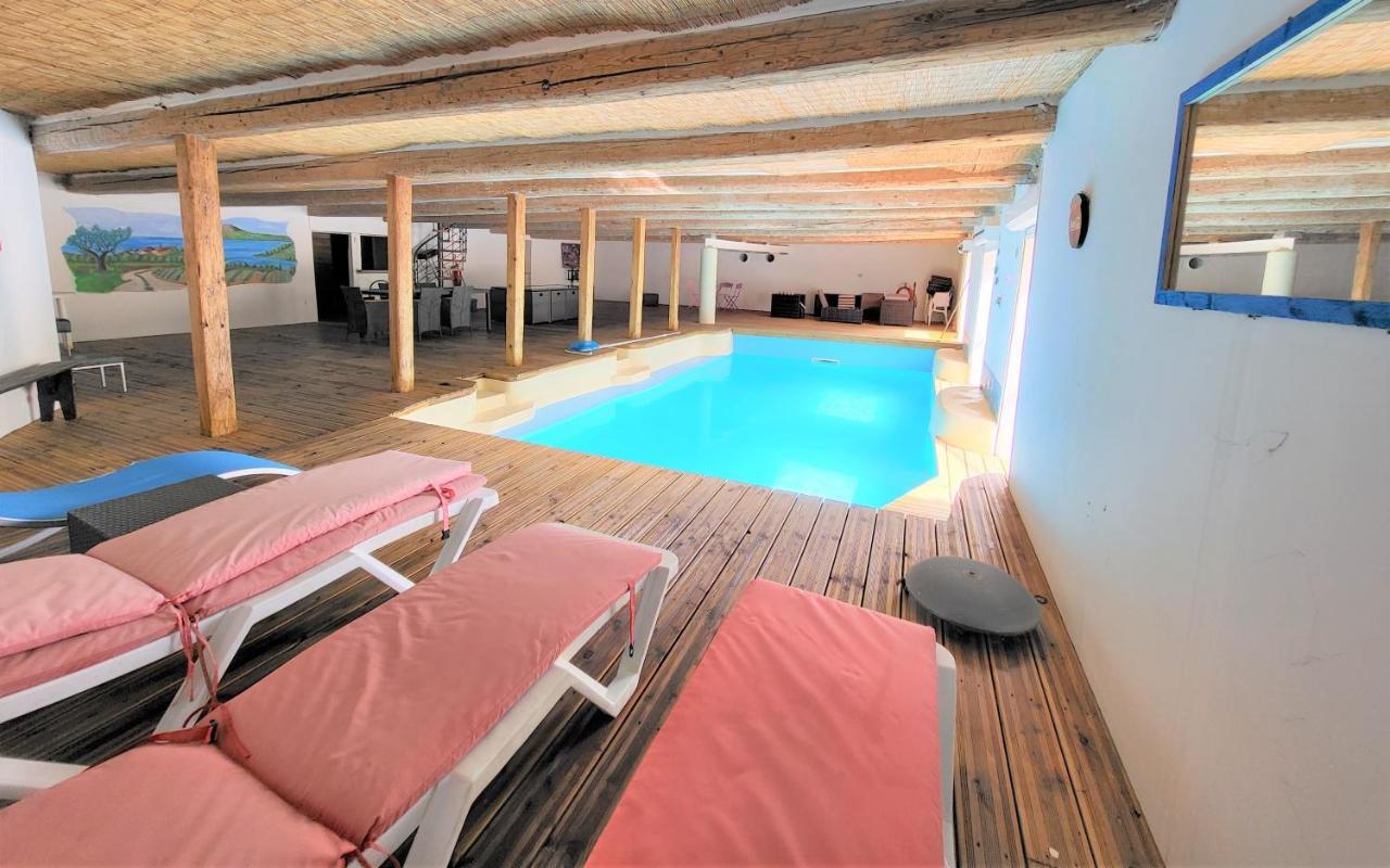 Maison 3 Chambres Avec Piscine Couverte Lespignan 外观 照片
